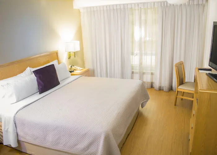 IStay HistóricoHotel Monterrey